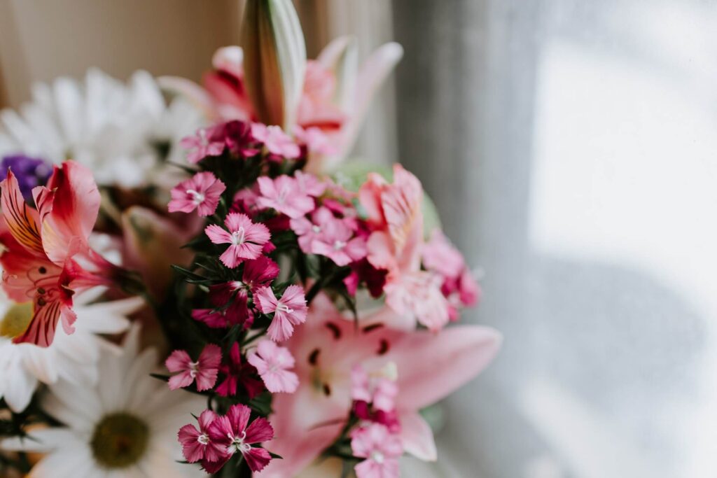 skicka blommor till Simrishamn från mobil